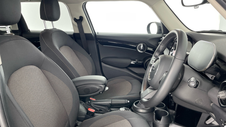 MINI Hatchback 1.5 Cooper Classic II 5dr Petrol Hatchback